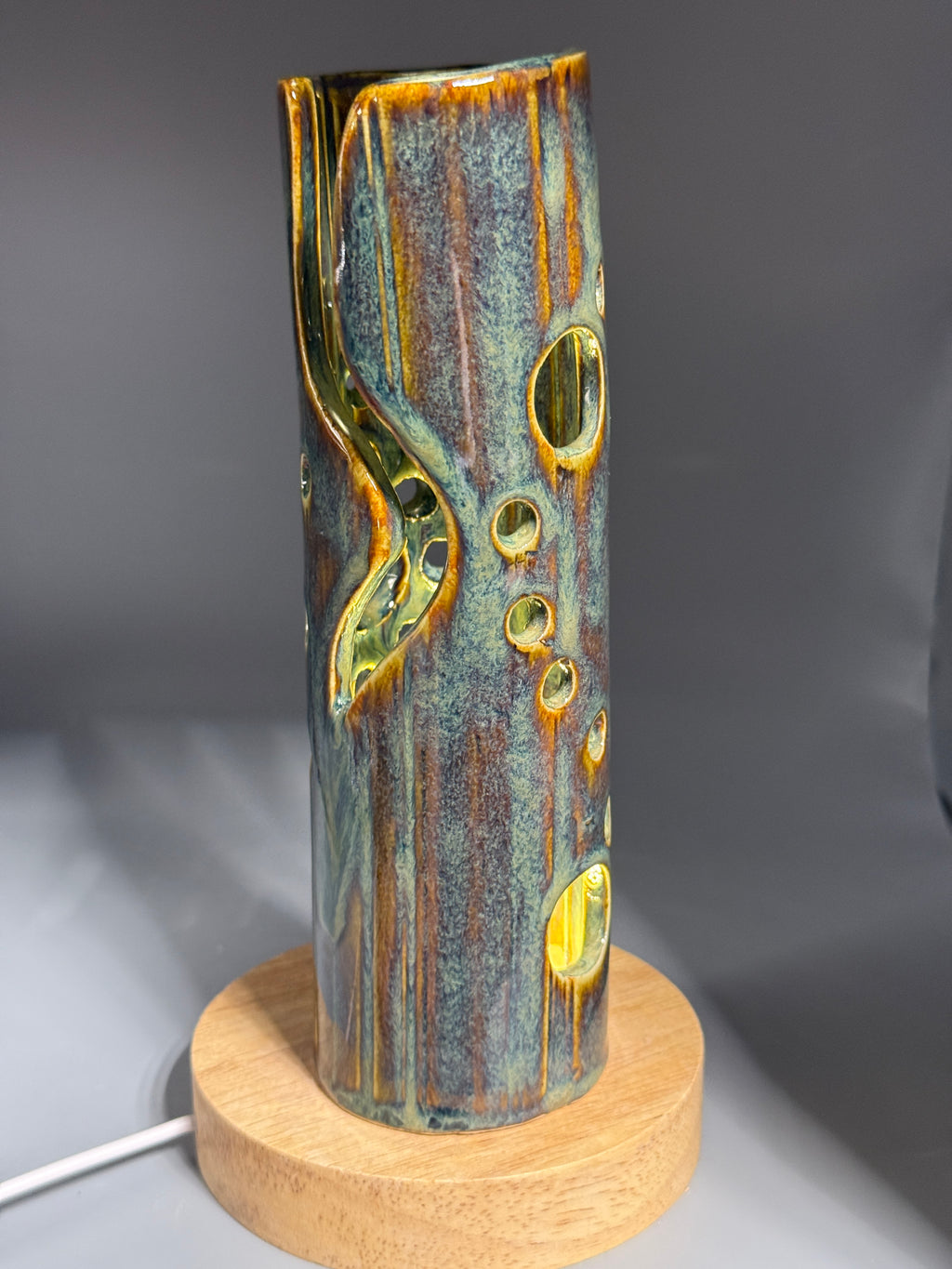 Marsh Ember — Carved Ceramic Accent Lamp with Wood LED Base