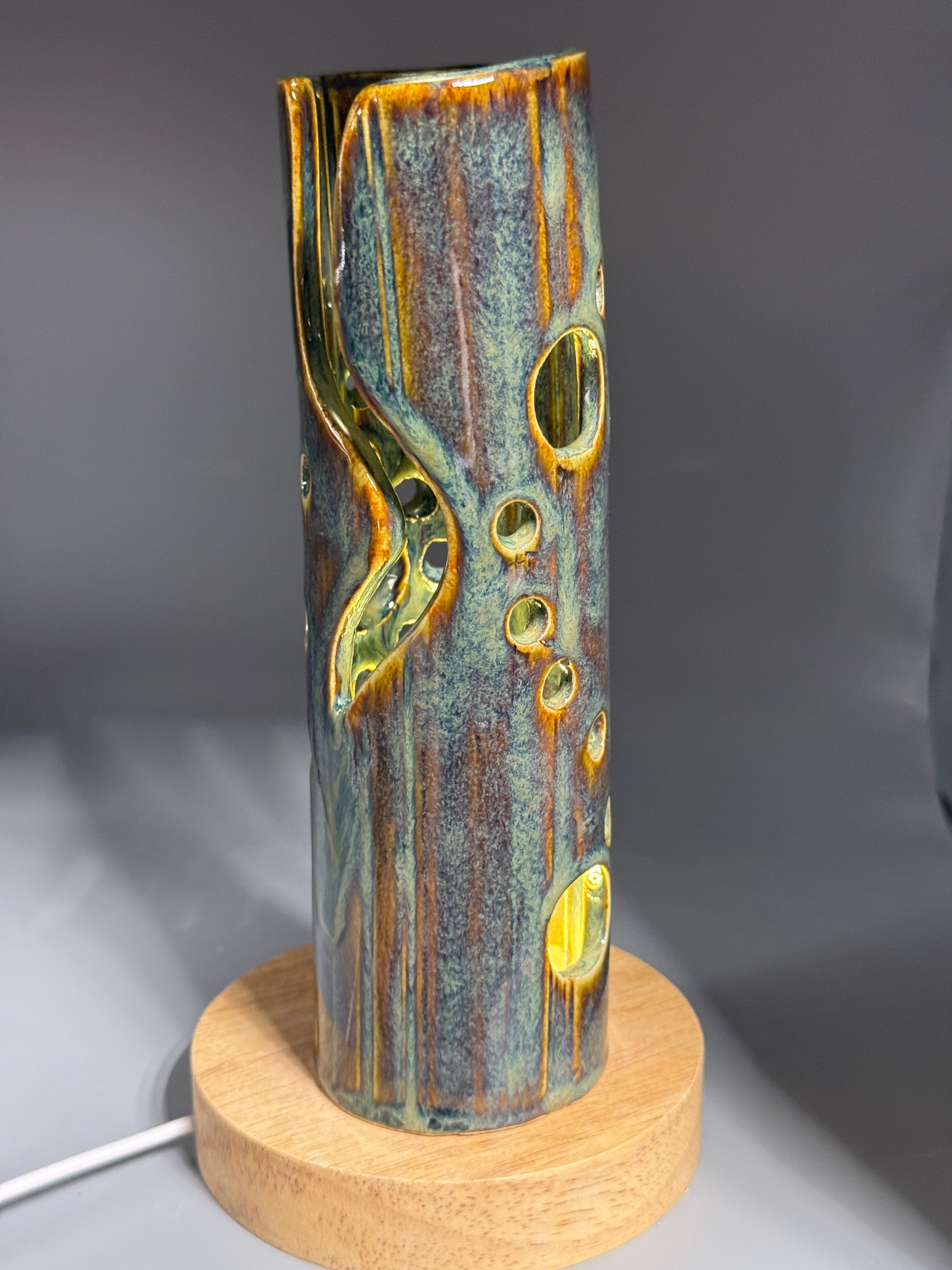 Marsh Ember — Carved Ceramic Accent Lamp with Wood LED Base