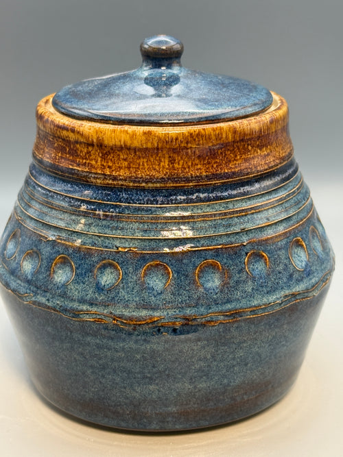 Amber Squall Jar – Medium 30 oz Handmade Stoneware Lidded Jar